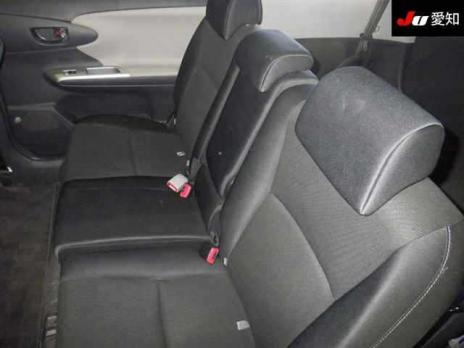 TOYOTA WISH 1.8S 2012