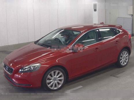 VOLVO V40 T3 SE 2016