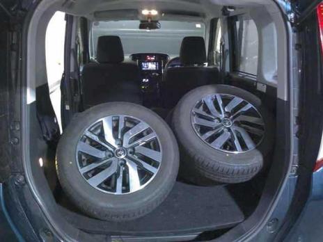 TOYOTA ROOMY CUSTOM G 2020