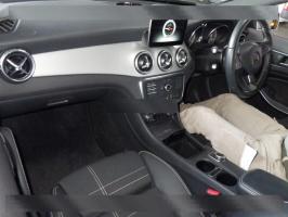 MERCEDES-BENZ GLA-Class GLA180