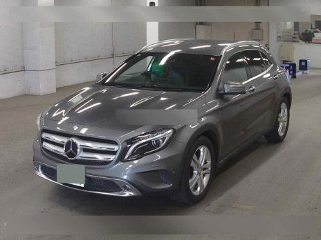 MERCEDES-BENZ GLA-Class GLA180