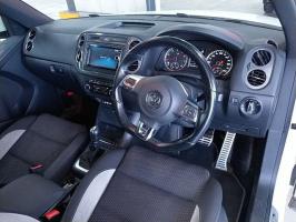 VOLKSWAGEN TIGUAN TSI BLUEMOTION TECHNOLOGY R-LINE PACKAGE 2014
