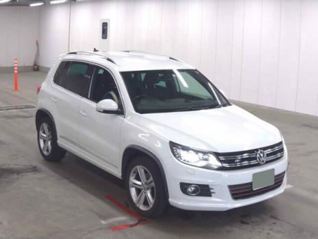 VOLKSWAGEN TIGUAN TSI BLUEMOTION TECHNOLOGY R-LINE PACKAGE 2014
