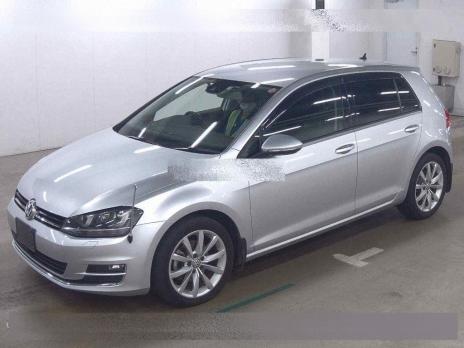 VOLKSWAGEN GOLF TSI HIGH LINE 2013
