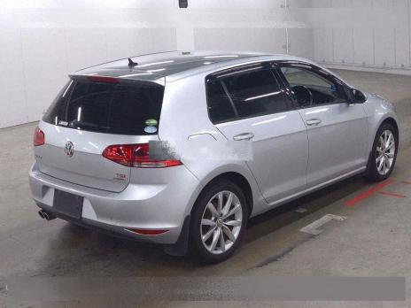 VOLKSWAGEN GOLF TSI HIGH LINE 2013