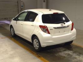 TOYOTA VITZ F SMILE EDITION 2012