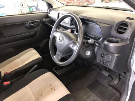 TOYOTA PIXIS EPOCH L SA3 2020