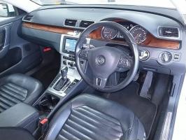 VOLKSWAGEN PASSAT VARIANT TSI HIGH LINE 2013