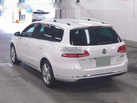 VOLKSWAGEN PASSAT VARIANT TSI HIGH LINE 2013