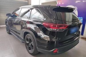 TOYOTA HIGHLANDER 2.0 AT PREMIUM 4WD 2021