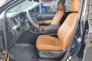 TOYOTA HIGHLANDER 2.0 AT PREMIUM 4WD 2021