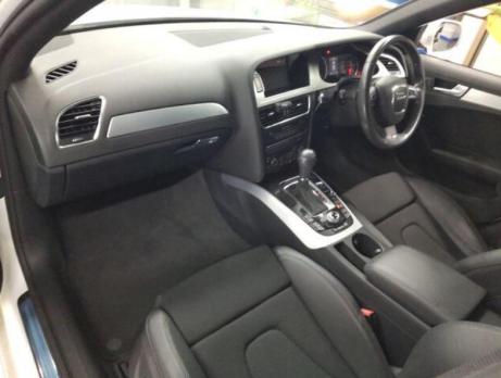 AUDI A4 AVANTE 1.8TFSI S LINE PACKAGE 2009