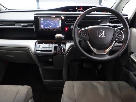 HONDA STEPWGN G HONDA SENSING 7 PERSON 2017