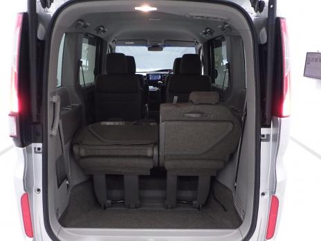 HONDA STEPWGN G HONDA SENSING 7 PERSON 2017