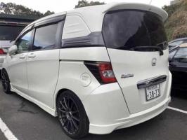 АВТОМОБИЛЬ В ПРОДАЖЕ HONDA FREED SPIKE G AERO 2010