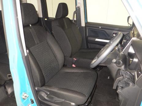 TOYOTA ROOMY CUSTOM G-T 2021