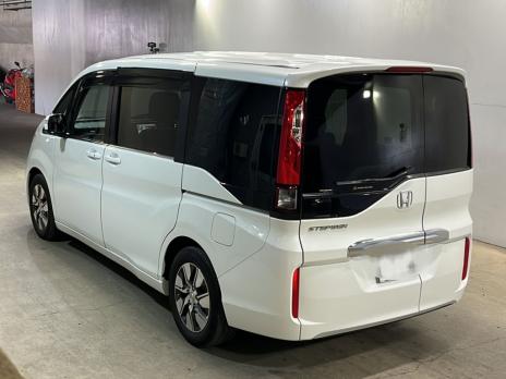 HONDA STEPWGN G EX HONDA SENSING 2017