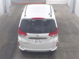 HONDA FREED+ 1.5 CROSSTAR 4WD 2022