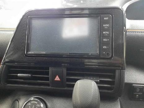 TOYOTA SIENTA X 2019