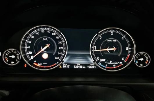 BMW 5 SERIES 520D XDRIVE M AERODYNAMIC 2016
