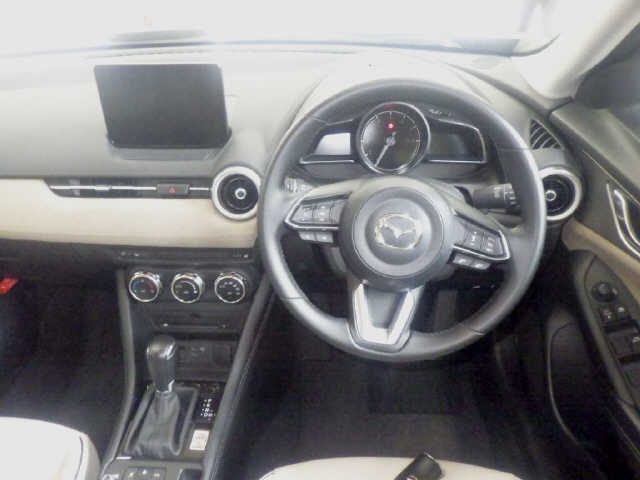 MAZDA CX-3 15S URBAN DRESSER 2021 | CRAVTO