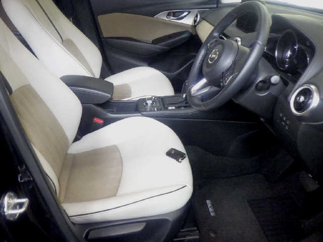 MAZDA CX-3 15S URBAN DRESSER 2021 | CRAVTO