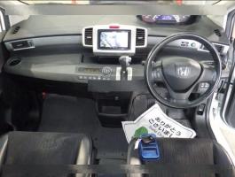 HONDA FREED G AERO 2013