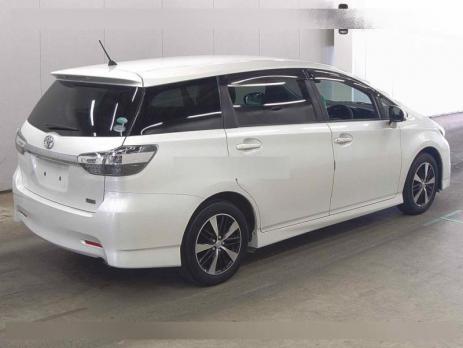 TOYOTA WISH 1.8S 2016
