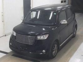 TOYOTA BB Z KIRAMEKI 2016