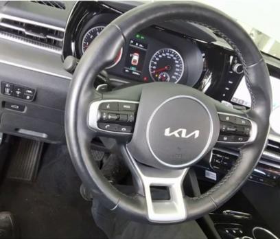 KIA K5 2.0 CVVL AT 2WD PRESTIGE 2022