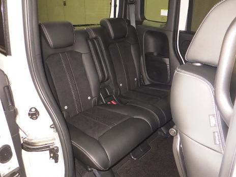 HONDA N BOX 4WD CUSTOM L TURBO STYLE + BLACK 2022