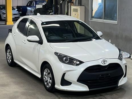 TOYOTA YARIS X 2021
