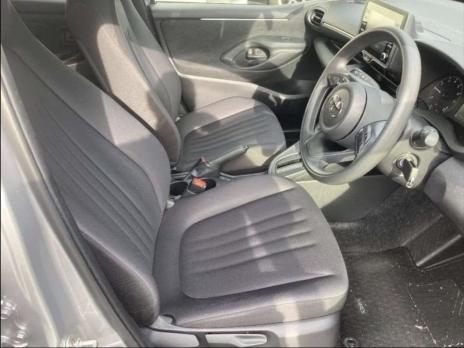 TOYOTA YARIS X 2022