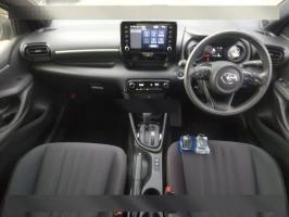 TOYOTA YARIS G 2022