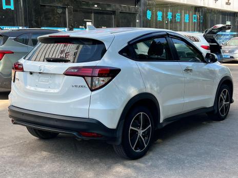 HONDA VEZEL 1.5 CVT LUXURY 2021