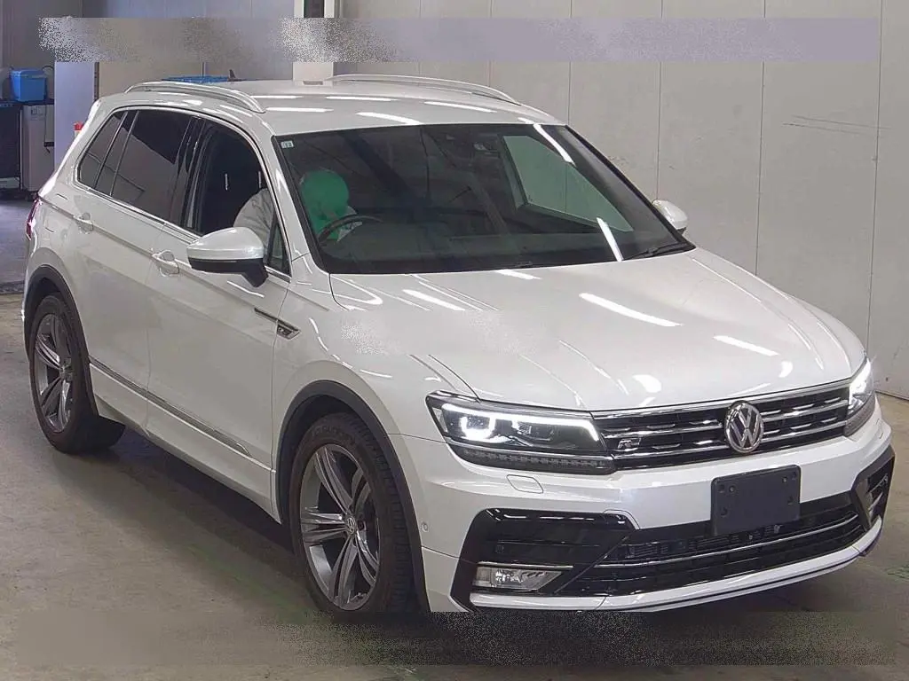 VOLKSWAGEN TIGUAN TSI R LINE 2016