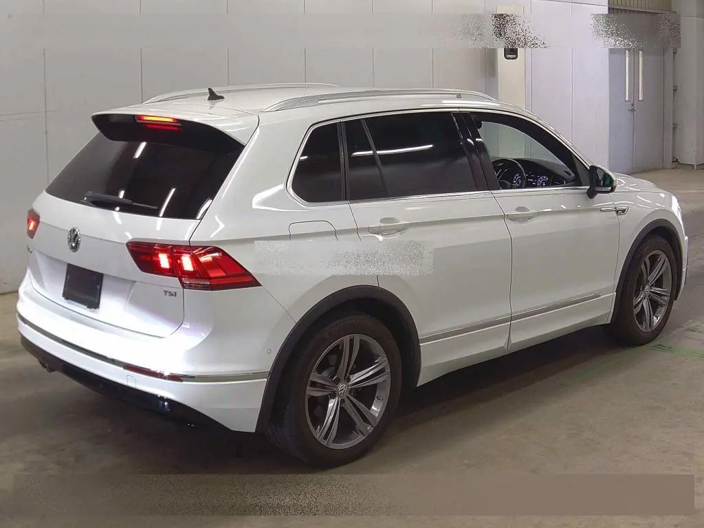 VOLKSWAGEN TIGUAN TSI R LINE 2016