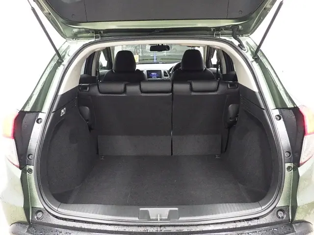 HONDA VEZEL X HONDA SENSING 2020