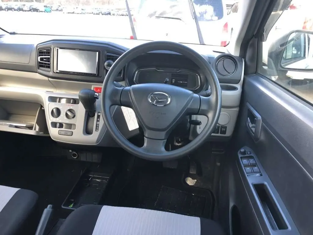 DAIHATSU MIRA E:S  2022