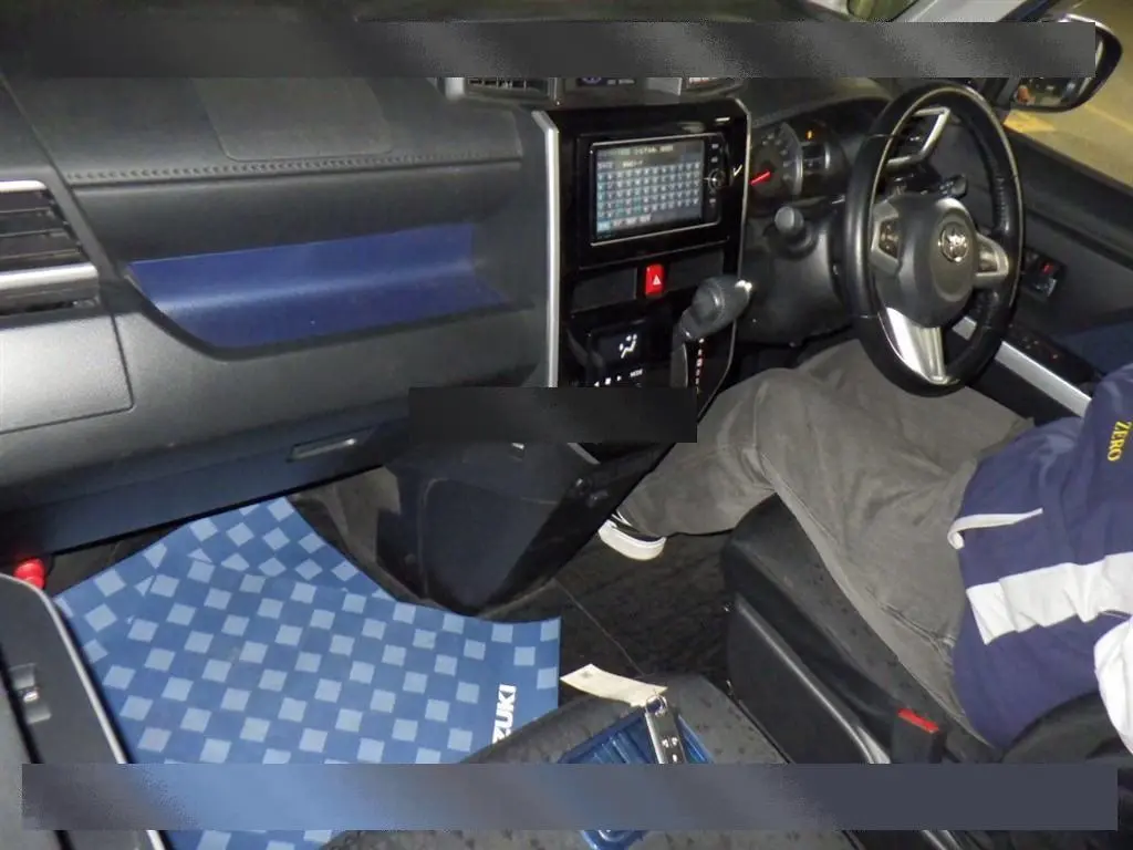 TOYOTA TANK CUSTOM 2018