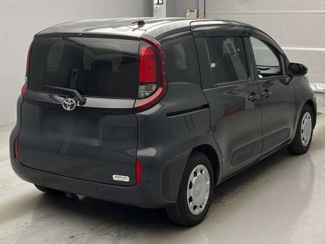 TOYOTA SIENTA G 2022