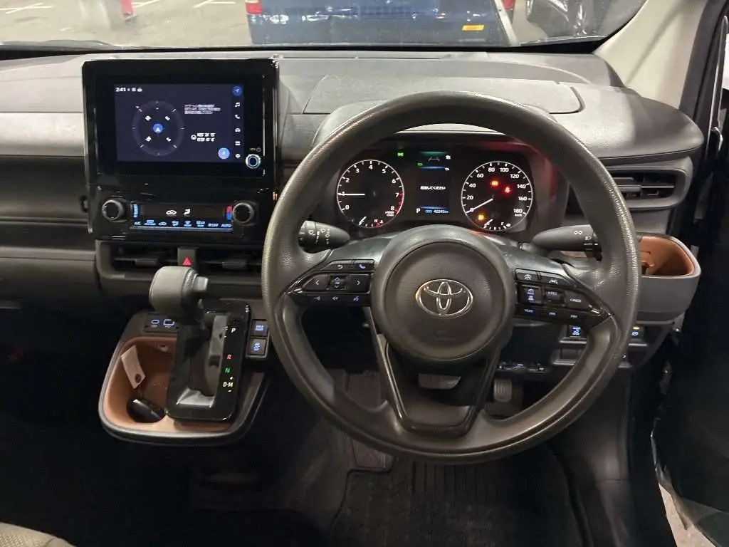 TOYOTA SIENTA G 2022