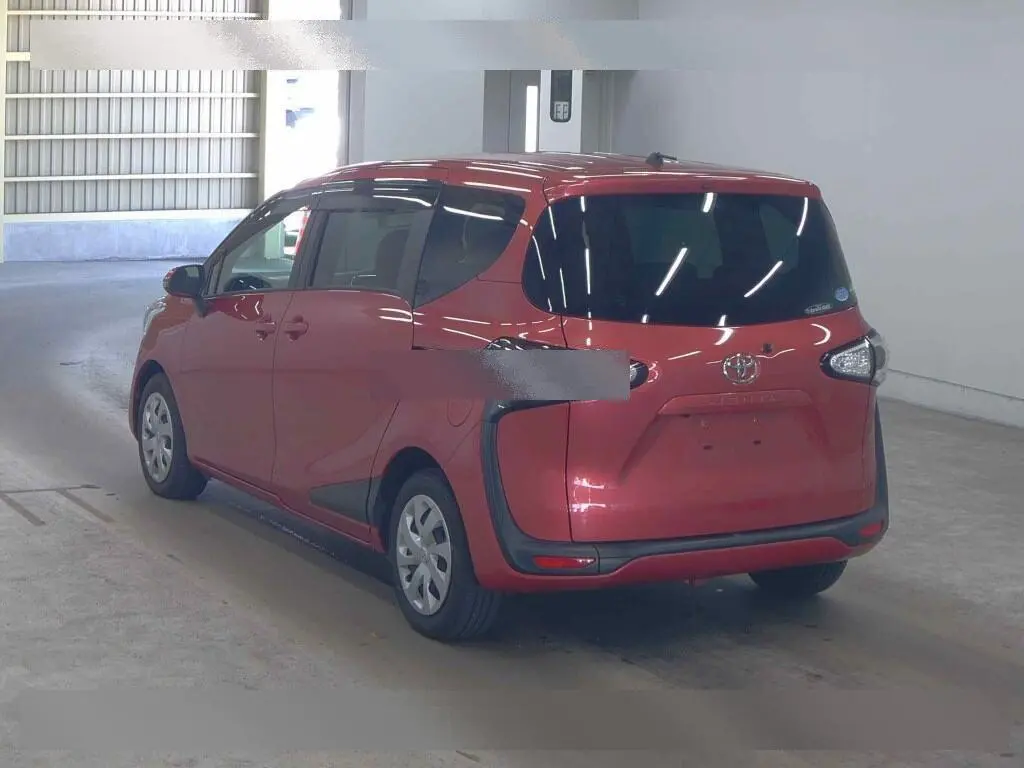 TOYOTA SIENTA G 2017