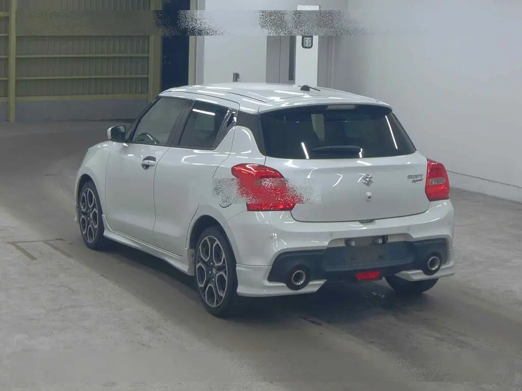 SUZUKI SWIFT SPORTS BASE GRADE 2022