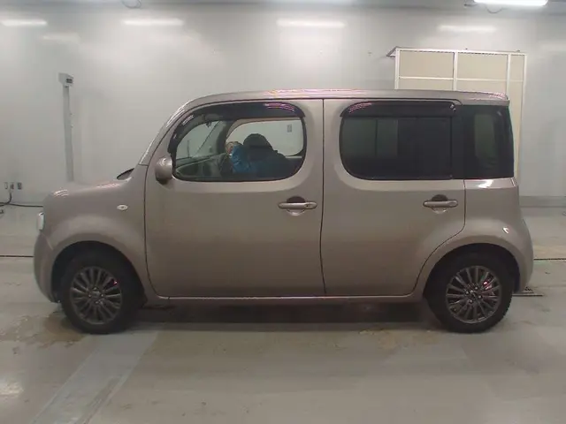 NISSAN CUBE 15 XV SELECTION 2016