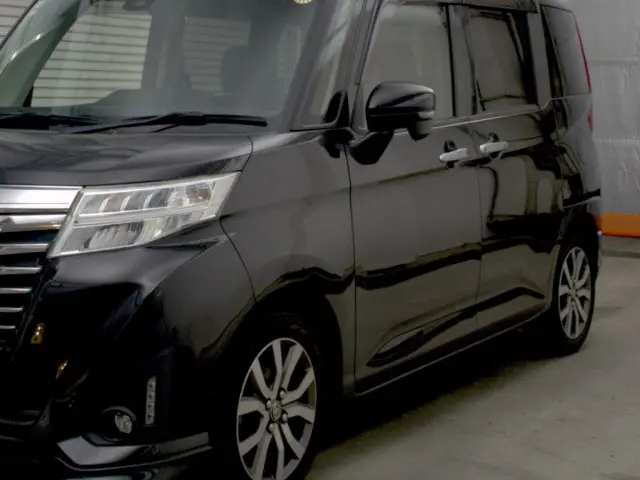 TOYOTA ROOMY CUSTOM G-T 2018