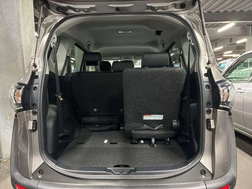 TOYOTA SIENTA G 2022