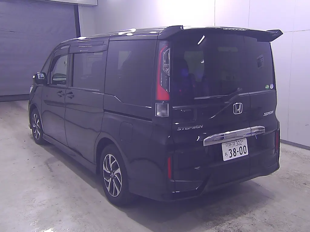 HONDA STEPWGN SPADA HONDA SENSING 2019