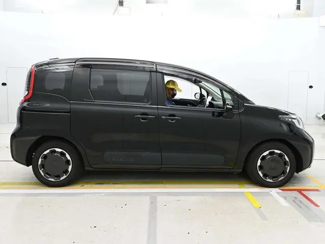 TOYOTA SIENTA Z 2022