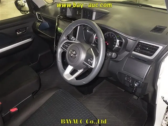 TOYOTA ROOMY CUSTOM G-T 2021